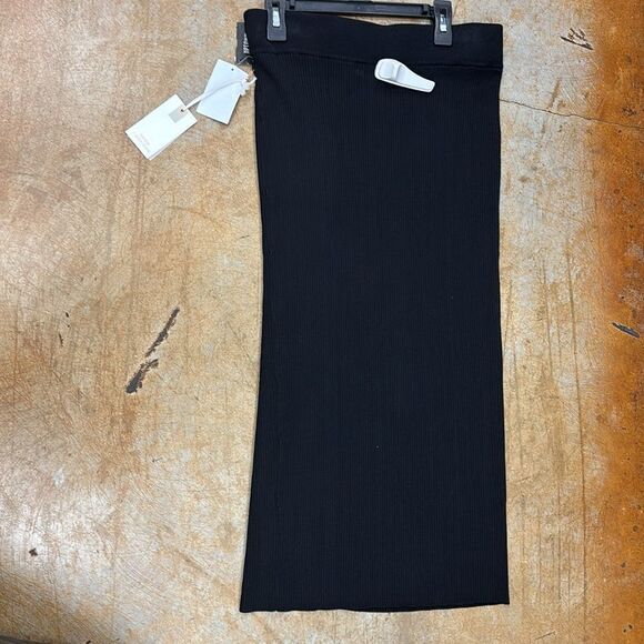 Good American Skirt - Picture 5 of 6